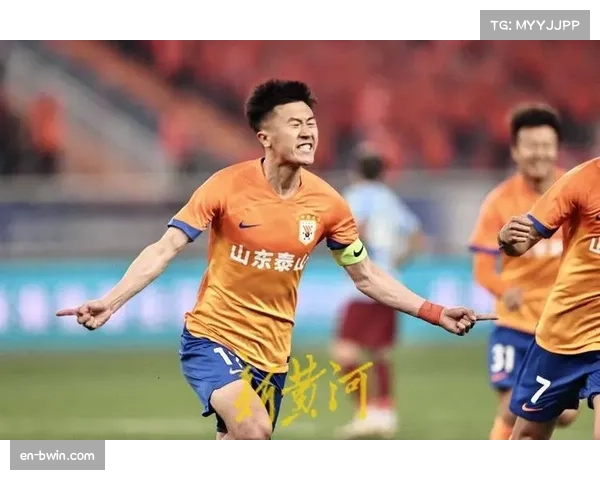 刘洋进球越位被吹无效 泰山进攻配合存在瑕疵 刘洋进球越位被吹无效 泰山进攻配合存在瑕疵